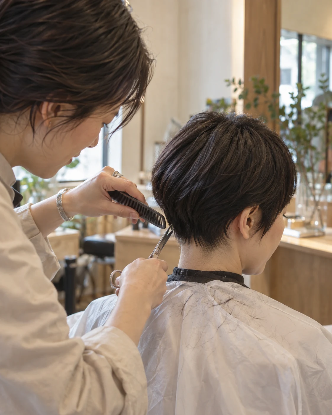 ショートデザインカットの施術工程